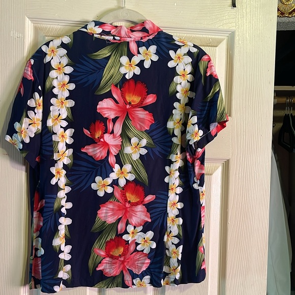 Two Palms Hawaiian Shirt - Picture 3 of 4